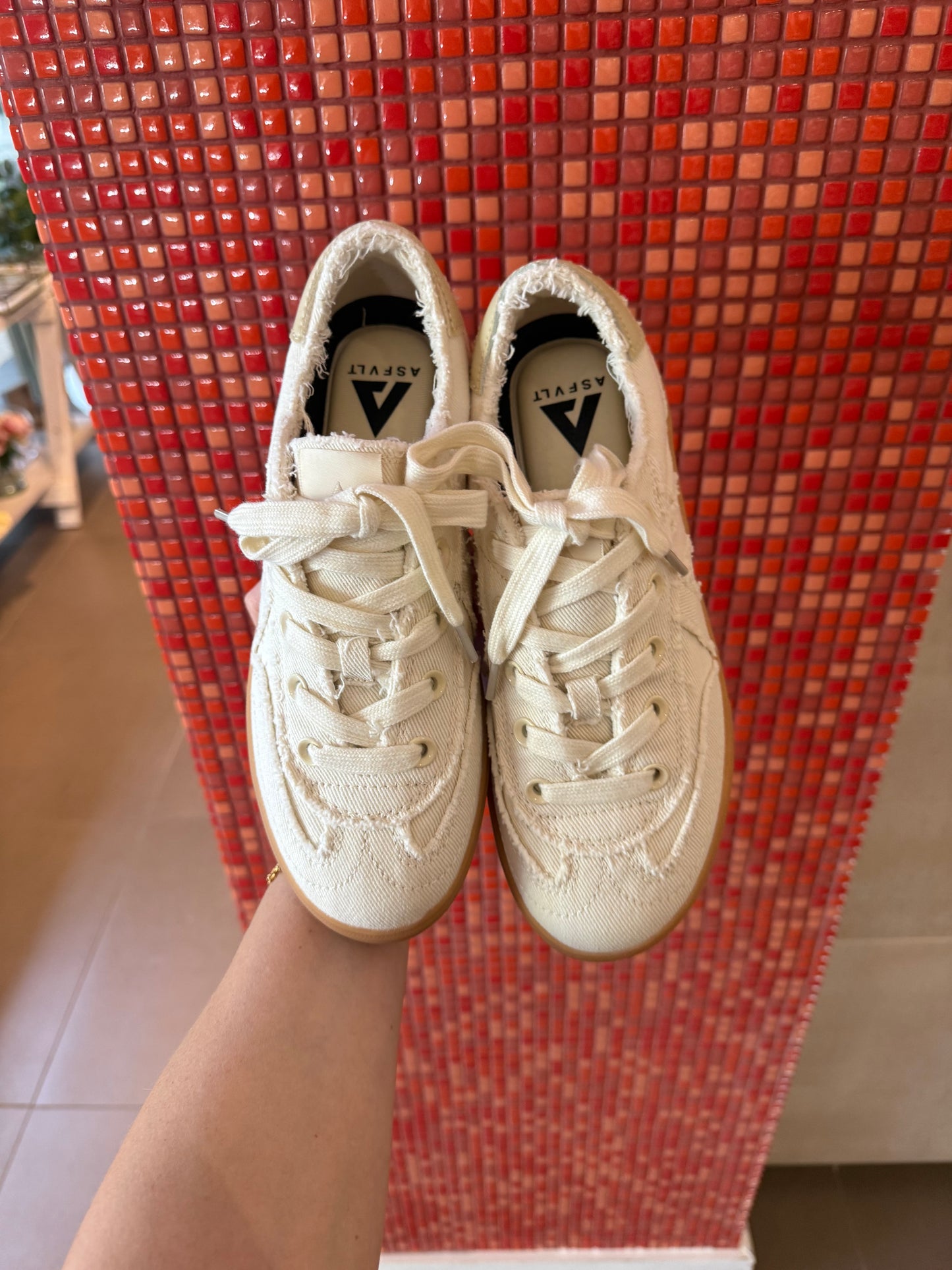 ASFVLT - Swing 74 | Off White Denim/Distressed