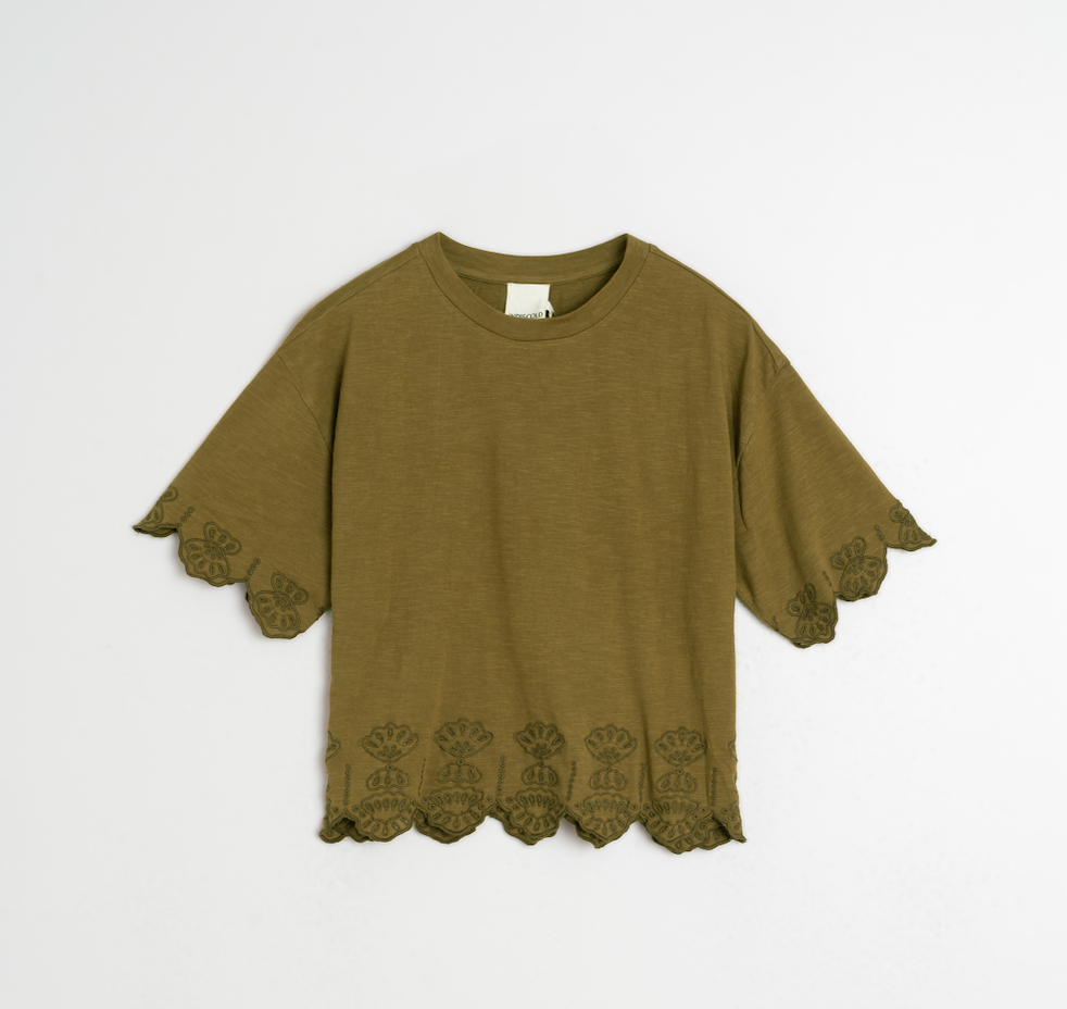 Indi & Cold - Boxy Embroidered Tee