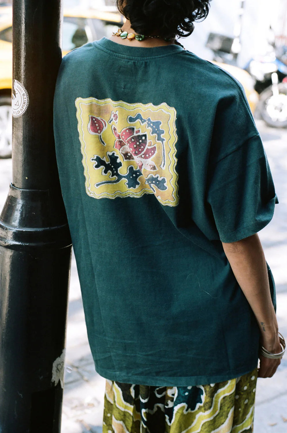 Kinga Csilla - Avviso Lotus Og Tee