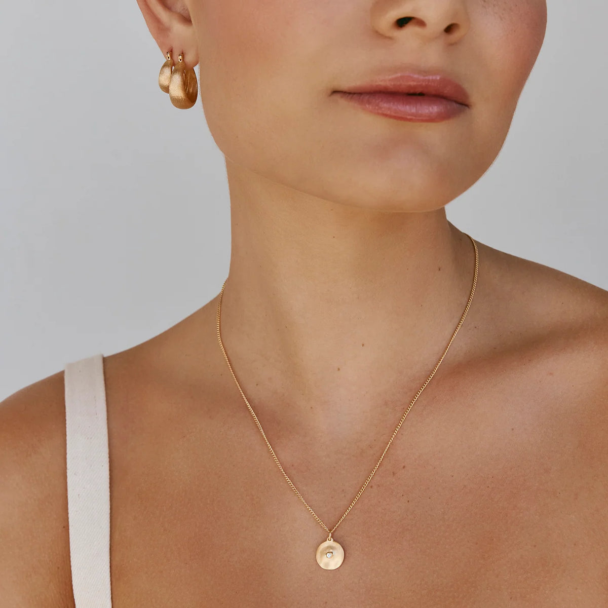 FAIRLEY - Cleo Disc Necklace