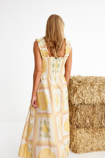 Binny - Straw Bale Dress Binny