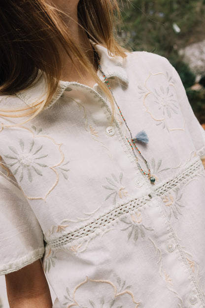 Indi & Cold - Floral Embroidered Shirt | Crudo