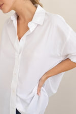 Hut - The Cotton Overshirt | White