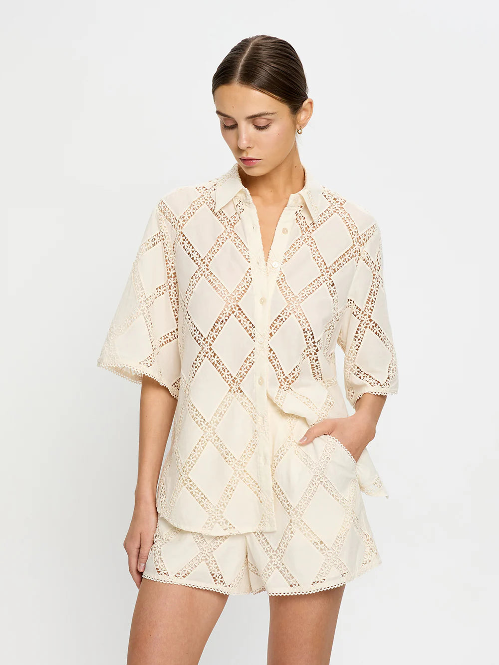 KIVARI - Izzy Short | Cream KIVARI