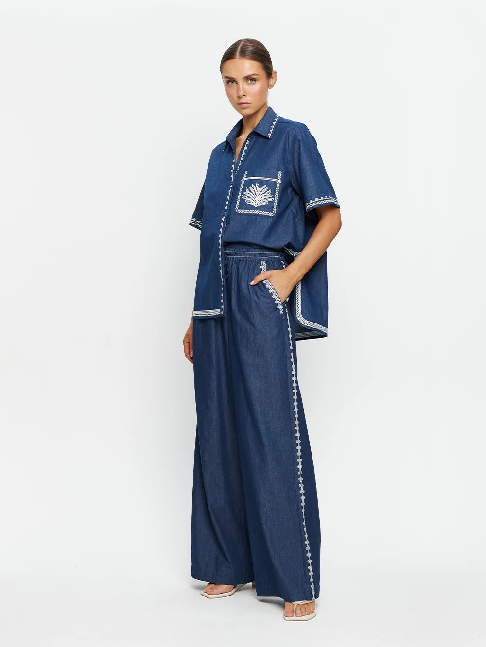 KIVARI - Emile Chambray Pant