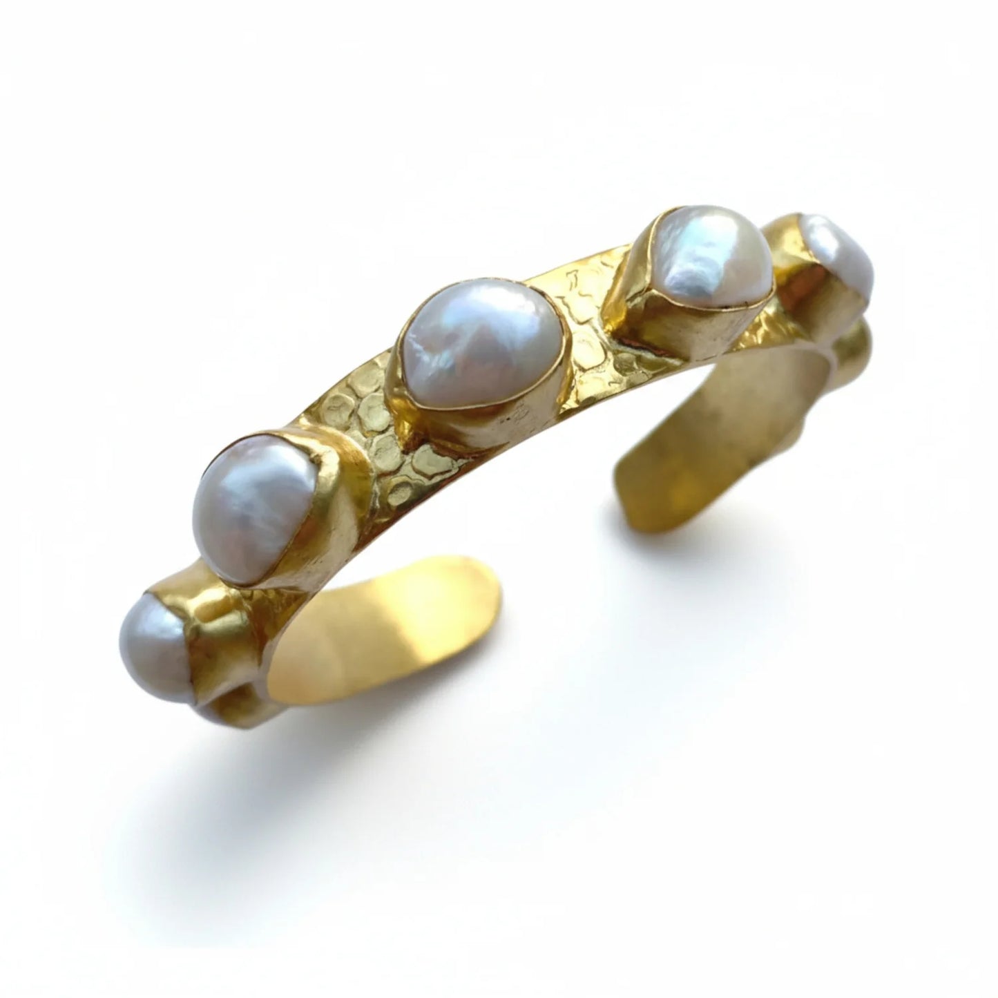 Tania Claire - Mesi Baroque Pearl Cuff