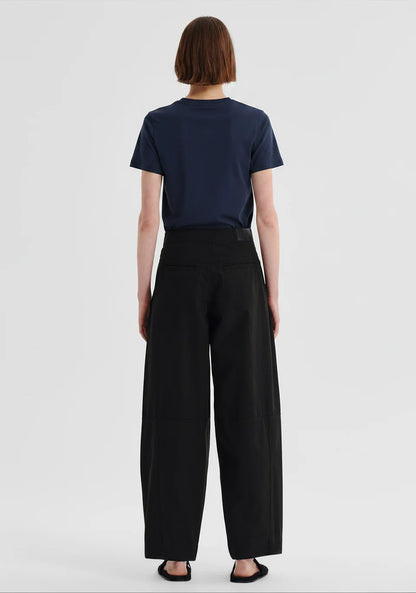 Morrison - Odessa Tee | Navy