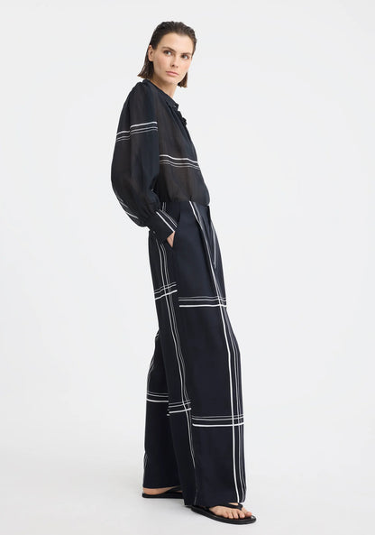 Morrison - Victor Pant