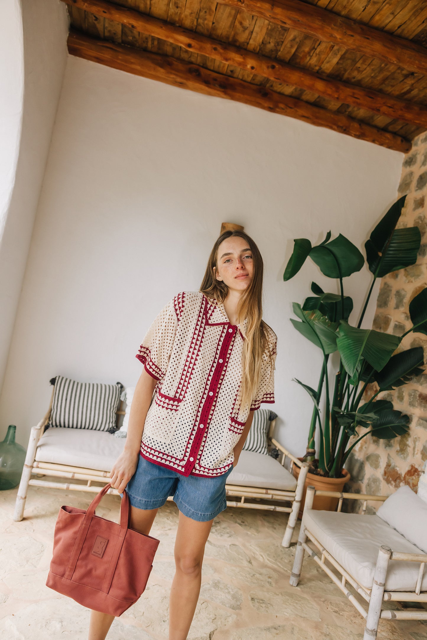Indi & Cold - Bicolour Crochet Shirt | Rojo