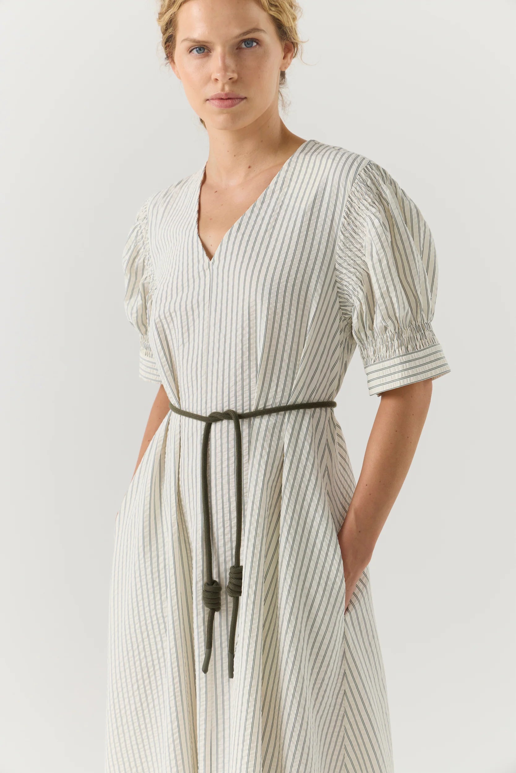 Foemina - Scottie Dress | Basil Stripe Seersucker Foemina