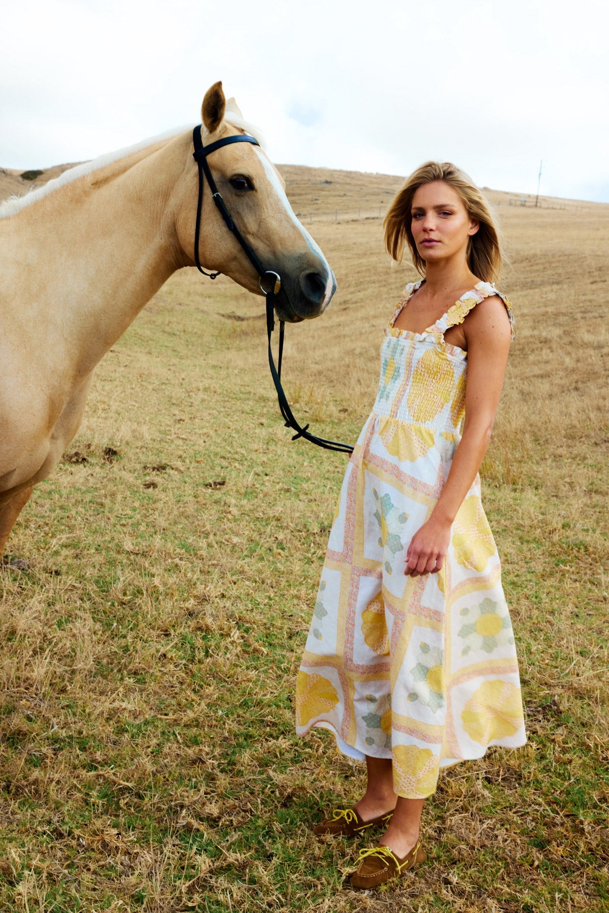 Binny - Straw Bale Dress Binny