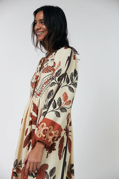 Lolly's Laundry - SaraiLL Maxi Dress | Creme