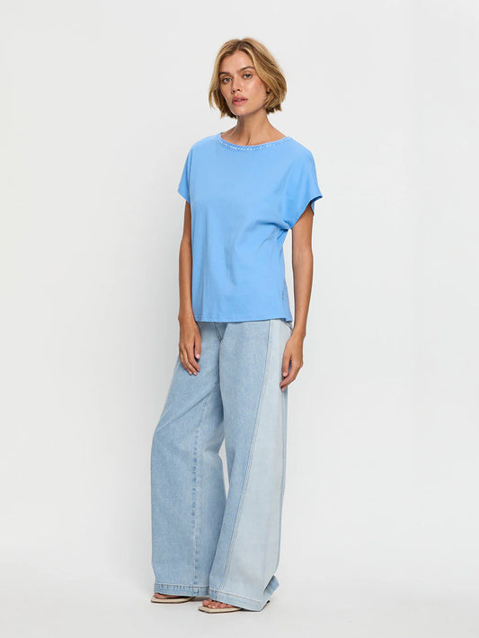 KIVARI - Thea Tee | Blue
