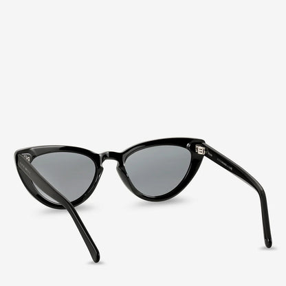 STATUS ANXIETY - Villain Sunglasses | Black STATUS ANXIETY