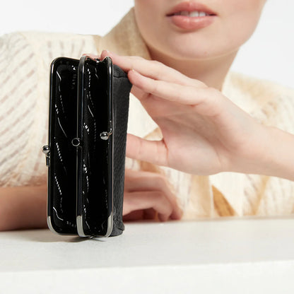 Status Anxiety - Volatile Wallet | Black