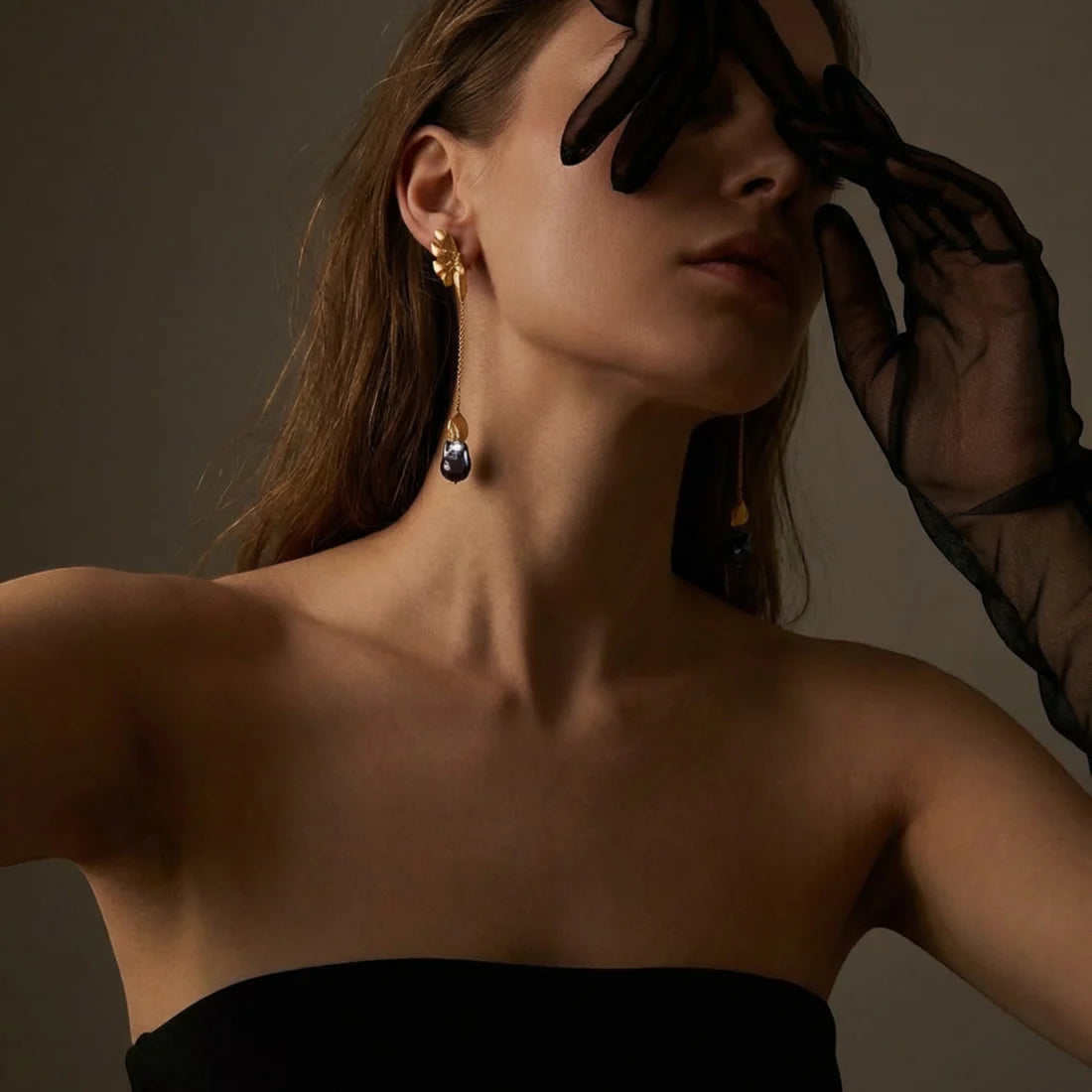 Tania Claire - Iridesca Pearl Drop Earrings