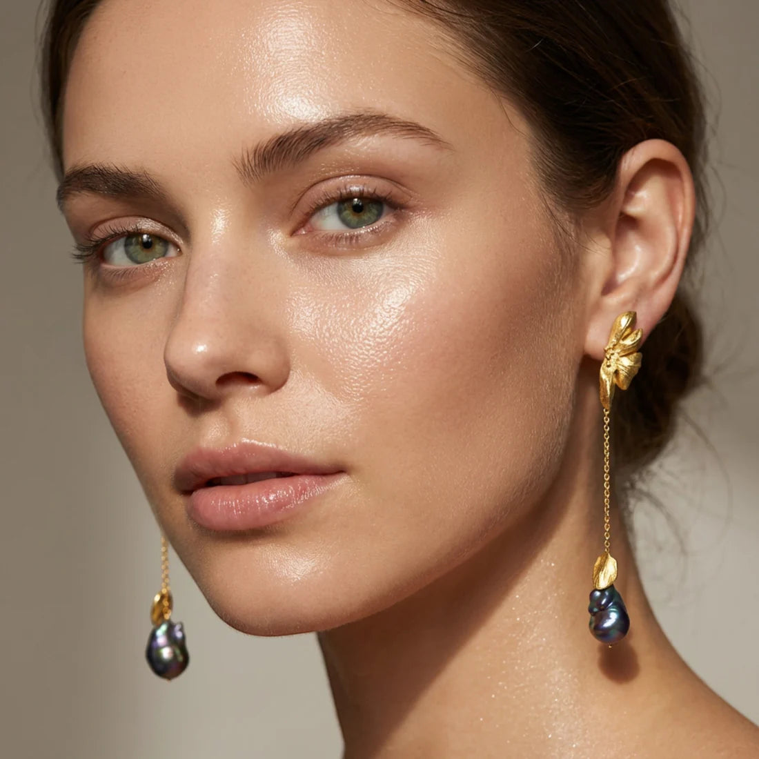Tania Claire - Iridesca Pearl Drop Earrings